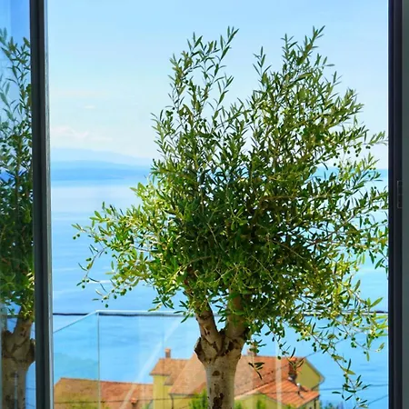 公寓 Val - Four Seasons Escape With Sea View And Swimming Pool