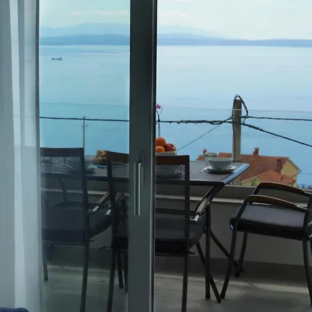 Val - Four Seasons Escape With Sea View And Swimming Pool *