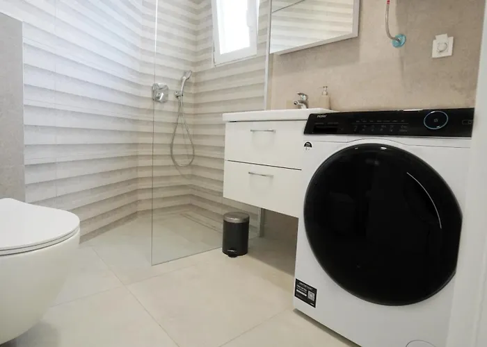 아파트 Val - Four Seasons Escape With Sea View And Swimming Pool 오파티아